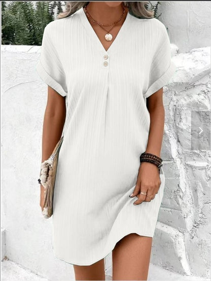 Robe Courte à Manches Courtes